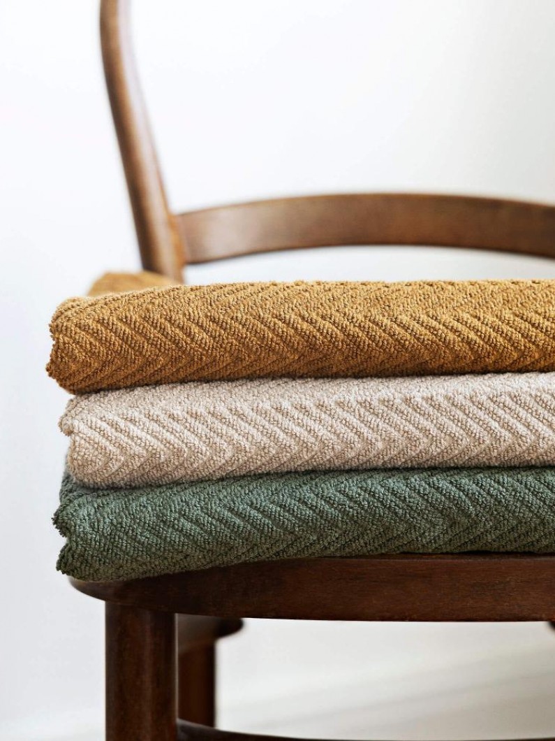 92790364ee54fd1b12295a6aad26fede