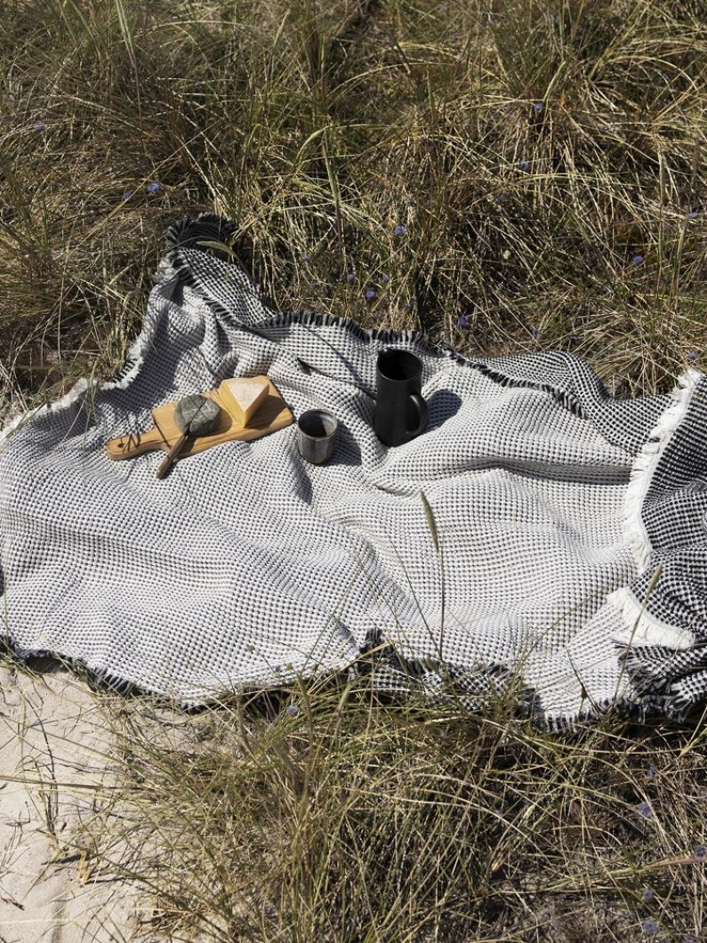 93f1ea42e6782cc8e134b75891947d4e